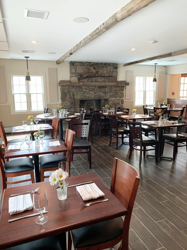 Food & Drinks 4, The General Stanton Inn, Washington