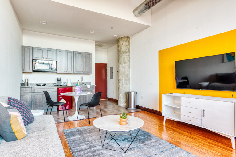 Dining Room 4