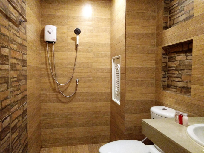 Bathroom 2, The Vintage Residence, Si Racha