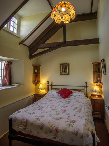 Bedroom 2, Duke of York, Devon