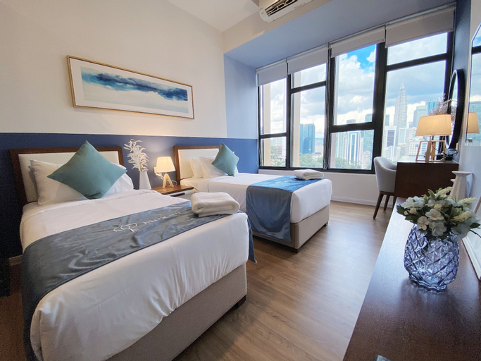 Bedroom 25