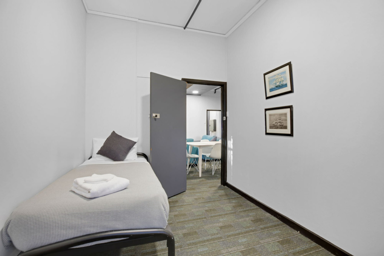 Bedroom 26