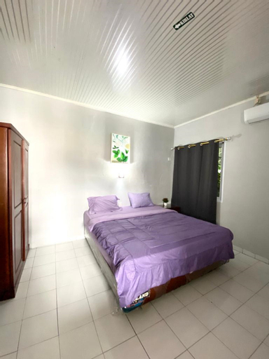 Bedroom 4, Hotel Immanuel, Padang