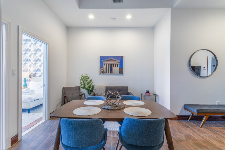 Dining Room 22