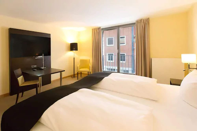 Bedroom 3, DORMERO Hotel Altes Kaufhaus Lüneburg, Lüneburg