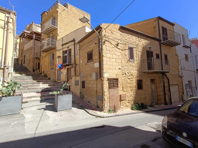 Exterior & Views 2, A Due Passi Dal Centro sweet rooms, Agrigento