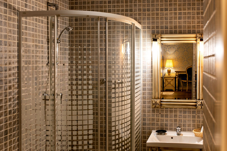 Bathroom 4, Hotel Berberys, Puławy