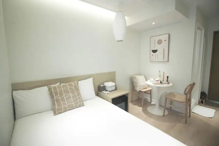 Bedroom 2, Artravel Home, Jung