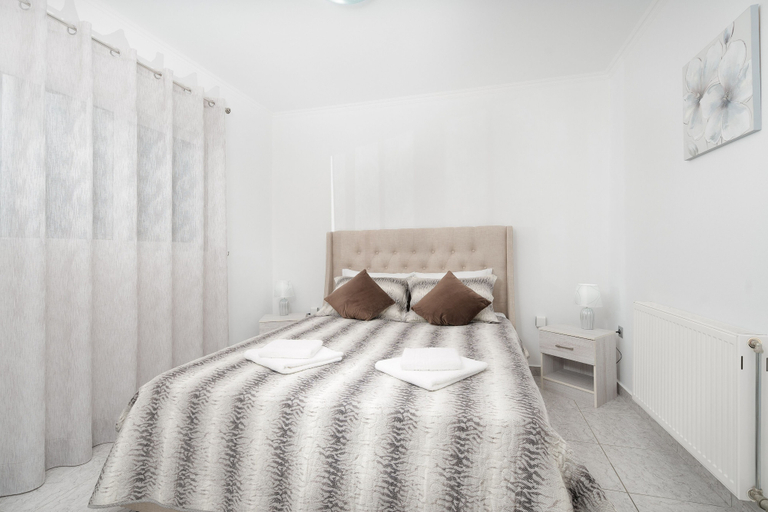 Bedroom 3, MTC-Sea & sky by Valeria near airport, Attica