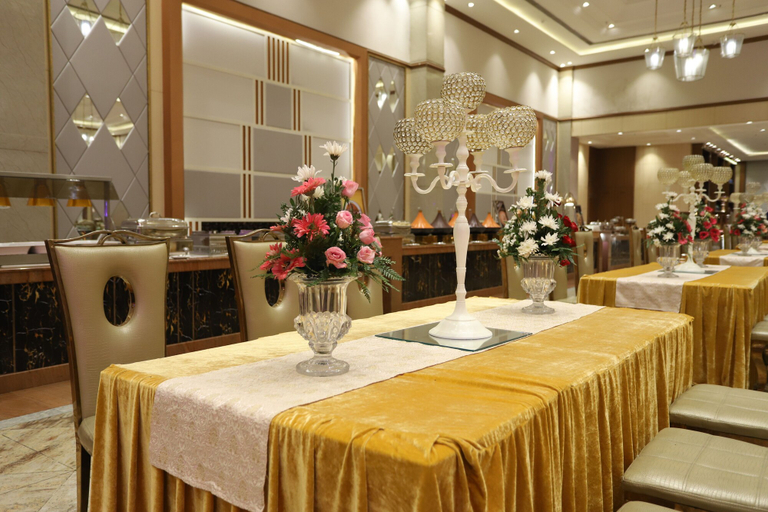 Food & Drinks 5, Shree Jee Vilas, Sonipat