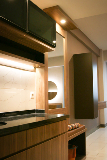 Others 4, Emerald Apartel by RM, Bandung