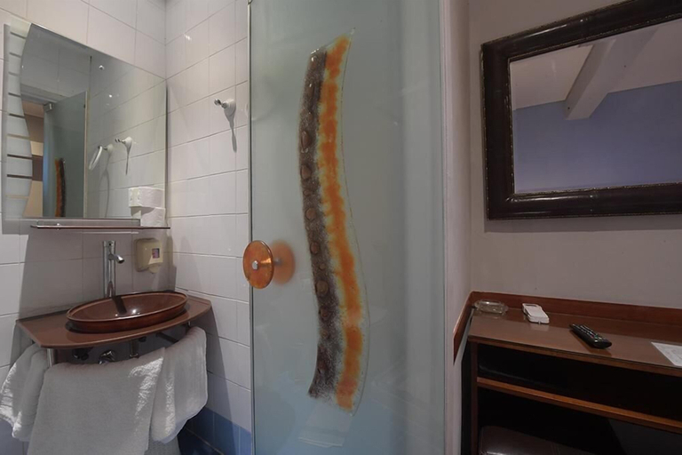 Bathroom 3, Ephira Hotel, Peloponnese