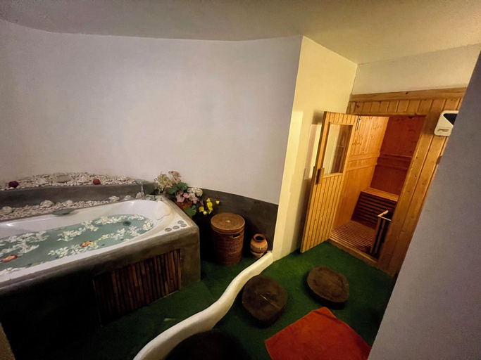 Bedroom 4, Majestic Sea View Resort, Ko Phangan