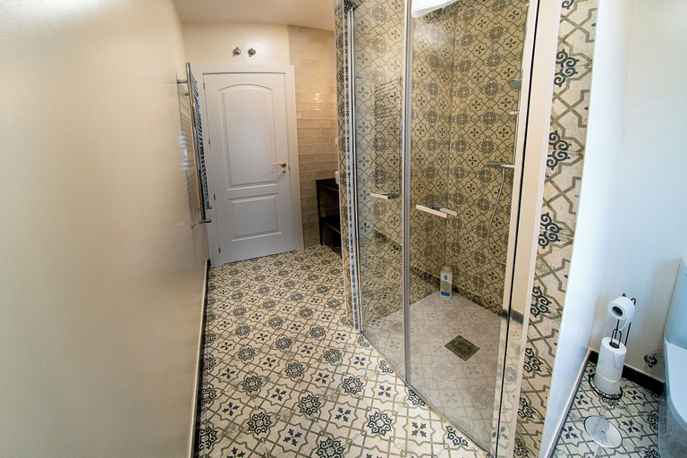 Bathroom 4, ALCAZAR CERVANTES 5 COLLECTION, Toledo