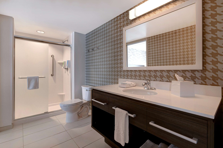 Bathroom 4, Home2 Suites by Hilton Gulf Breeze Pensacola Area, Santa Rosa