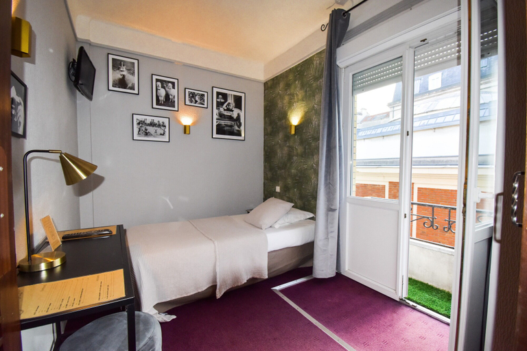 Bedroom 3, Hôtel Azur Reims, Marne