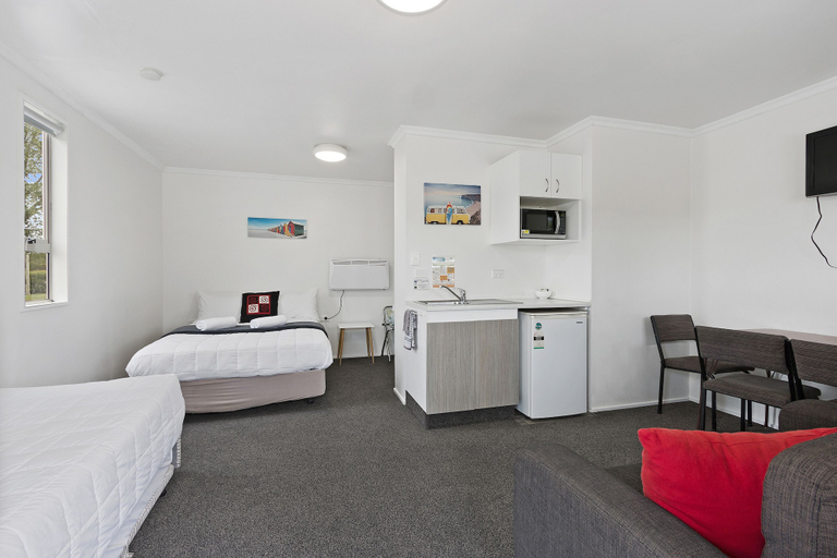 Bedroom 4, North South Holiday Park, Christchurch