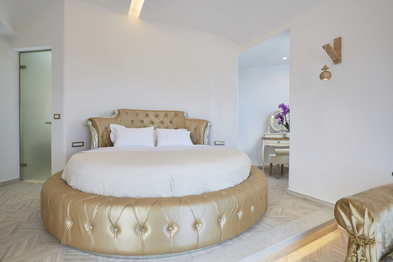 Bedroom 5, Margo Houses, South Aegean