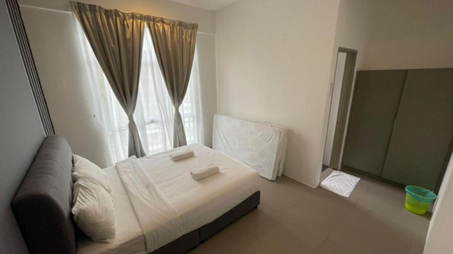 Bedroom 5, DreamScape Apartment @ Golden Hill, Cameron Highlands