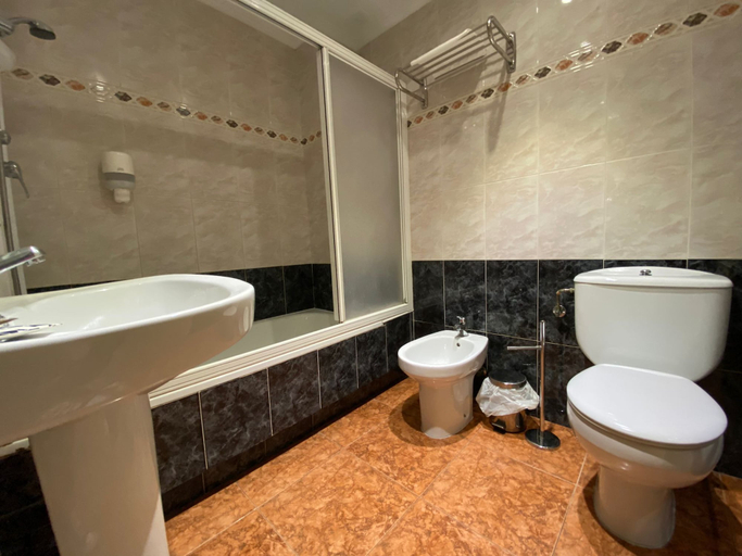 Bathroom 4, El pozo de la Nieve, Valladolid