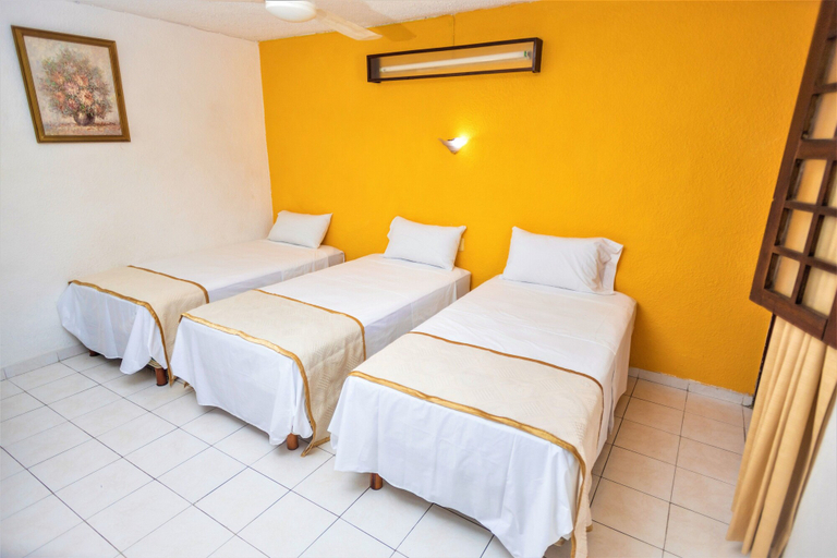 Bedroom 3, Hotel Santa Lucía, Mérida
