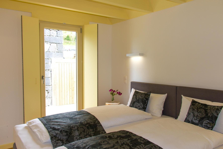 Bedroom 3, Patio, Horta