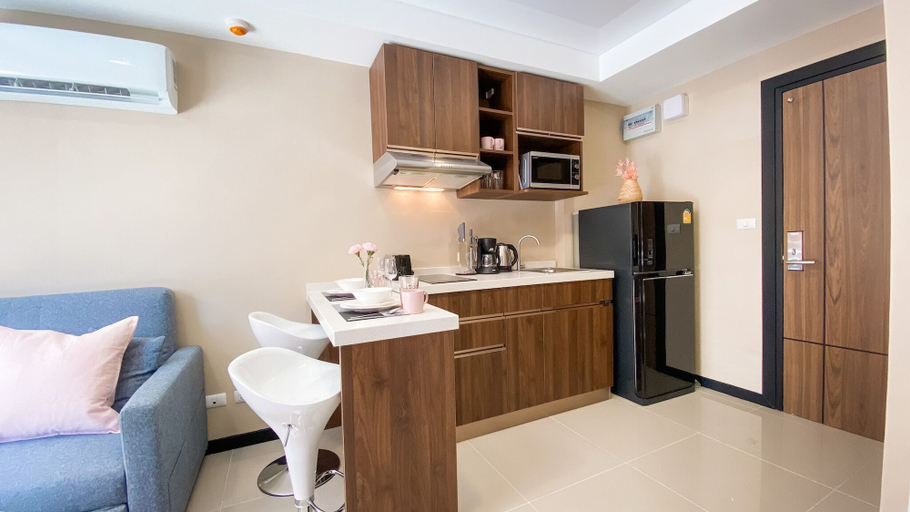 Others 5, Naiharn Sea Condominium P210, Phuket Island