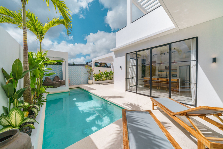Sport & Beauty 2, Villa Casa Brezza: Stunning 3BR Villa in Great Location, Badung