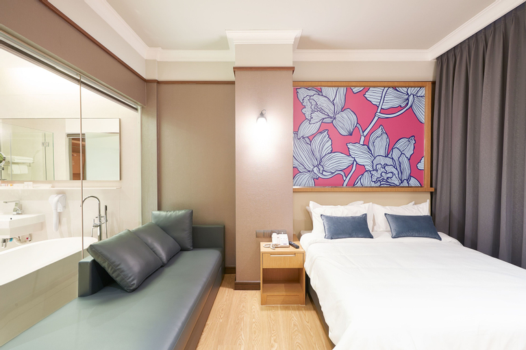 Bedroom 14