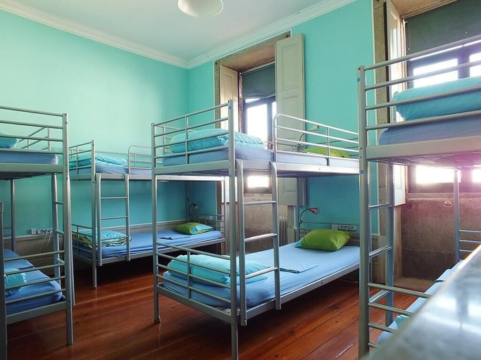 Bedroom 3, Oporto Sky Hostel, Porto