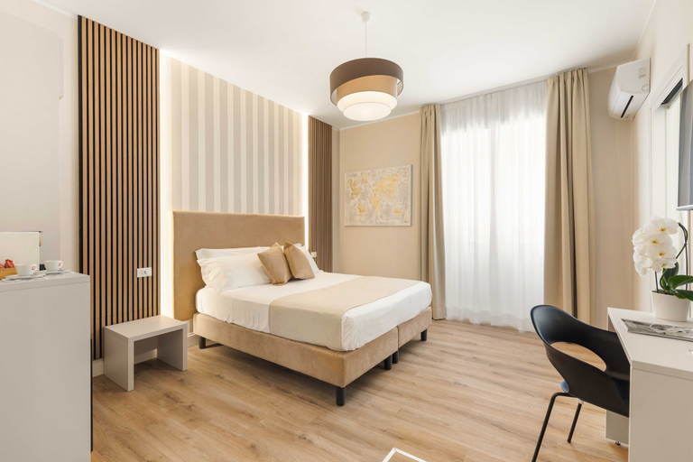 Bedroom 3, AlbaDea Deluxe, Rome