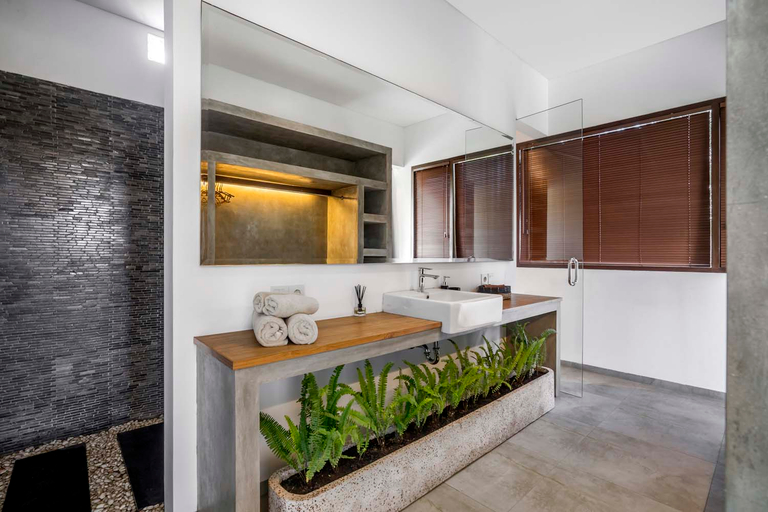 Bathroom 4, Villa Varvara, Badung