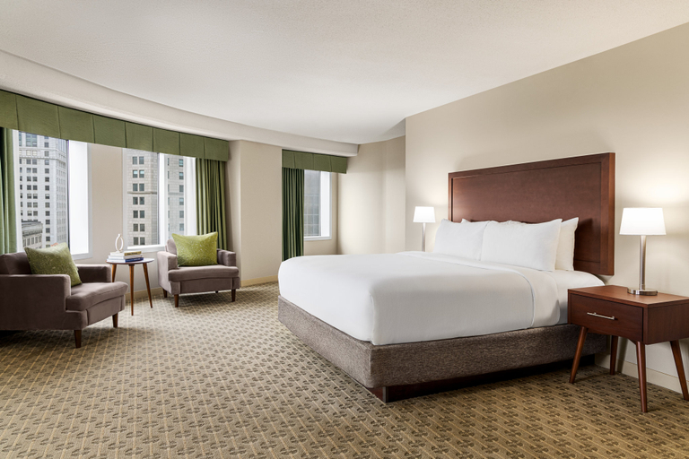 Bedroom 3, Crowne Plaza CLEVELAND AT PLAYHOUSE SQUARE by IHG, Cuyahoga