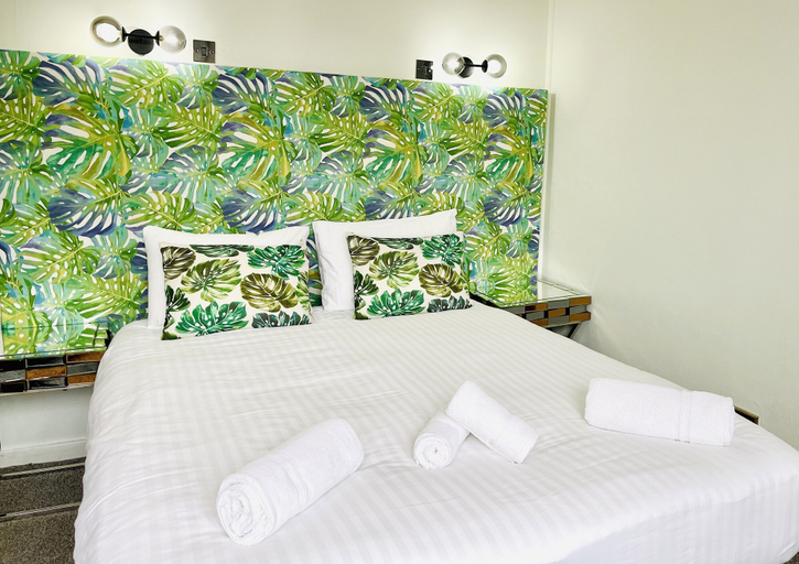 Bedroom 3, Lovat Hotel, Perthshire and Kinross