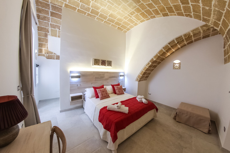 Bedroom 5, Clara Domus, Lecce