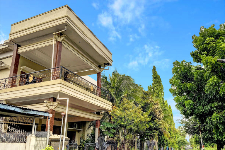 Exterior & Views 1, OYO 92065 Kos Flobamor, Kupang