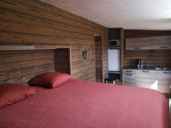 Bedroom 4, les Insolites de JSK, Sarthe