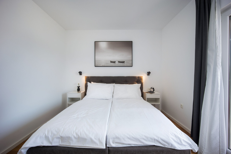Bedroom 3, Sea you soon by the beach 2bedroom suite, Seget