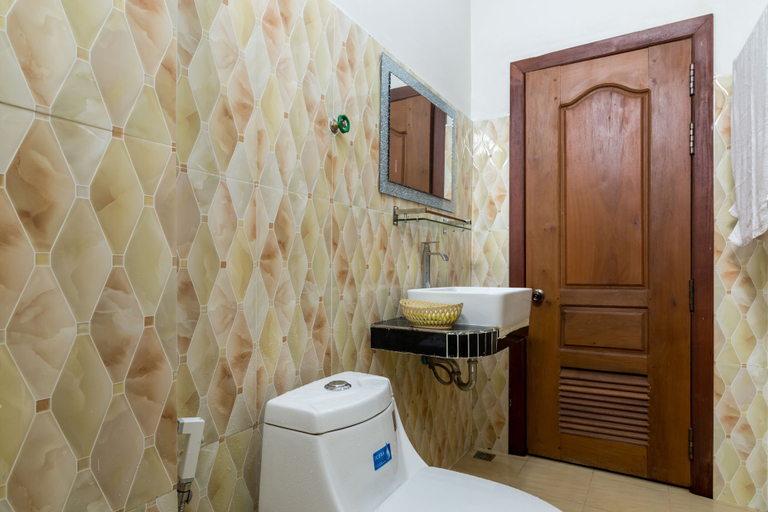 Bathroom 3, Aniza Angkor Villa, Siem Reap
