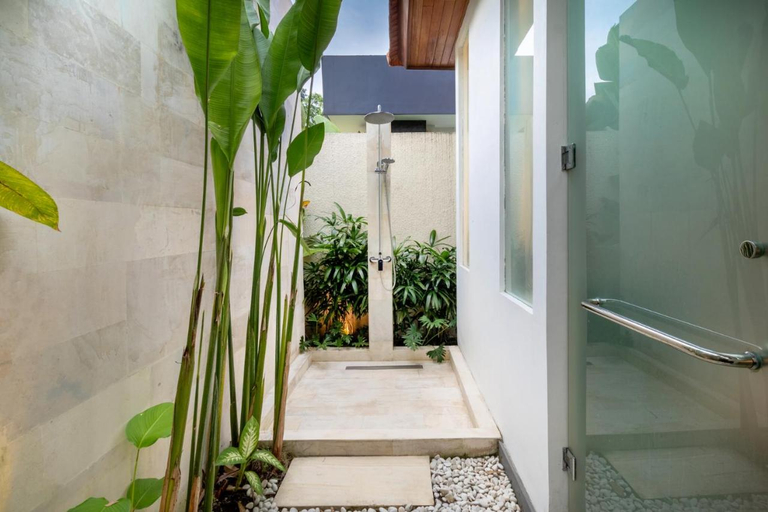 Bathroom 4, Villa Noemie by BaliSuperHost, Gianyar
