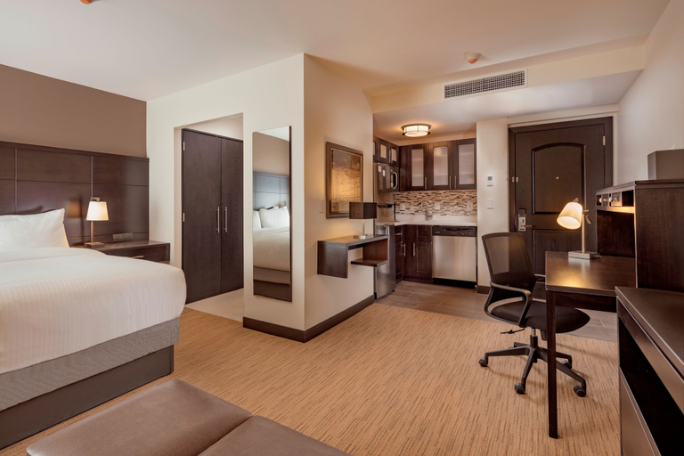 Bedroom 4, Staybridge Suites SILAO, Silao