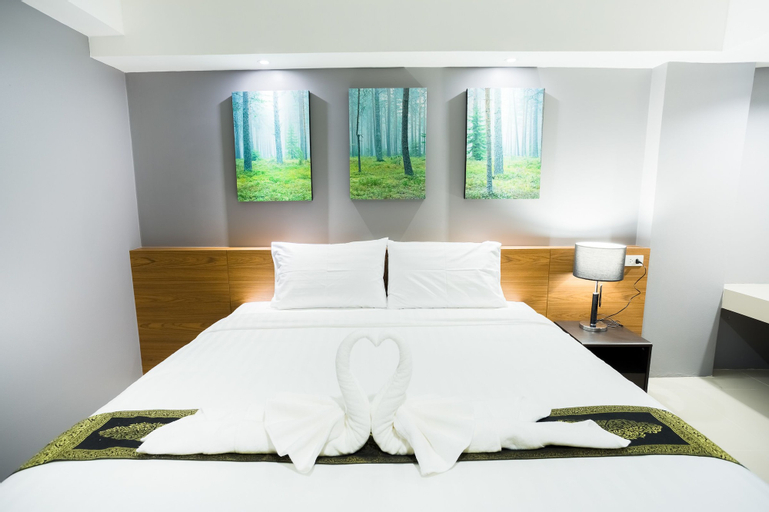 Bedroom 6