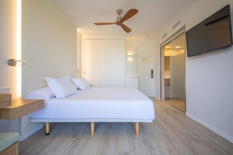 Bedroom 3, Blau Colònia Sant Jordi, Baleares