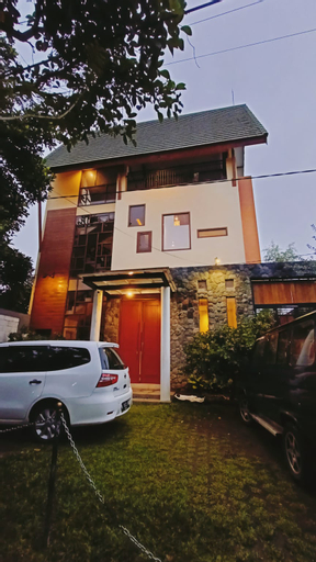 AORI Syariah House, Malang