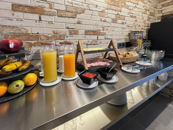 Food & Drinks 5, Hotel Quatre Llunes, Alicante
