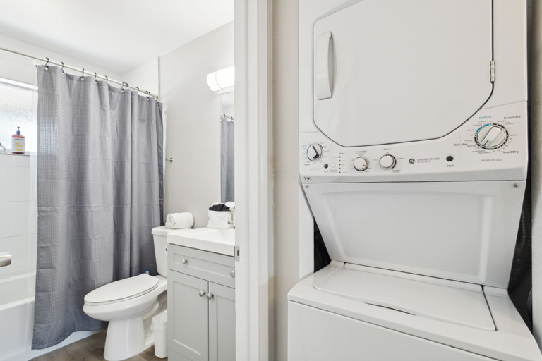 Bathroom 4, Viridian Biltmore Villa with Pool, Maricopa