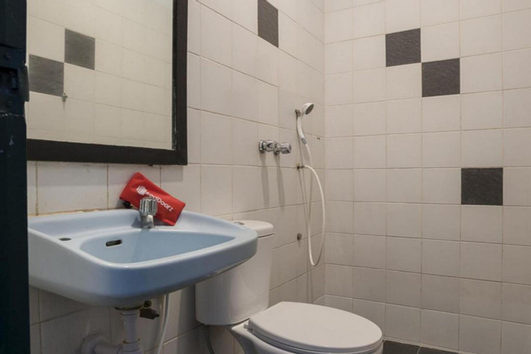 Bathroom 3