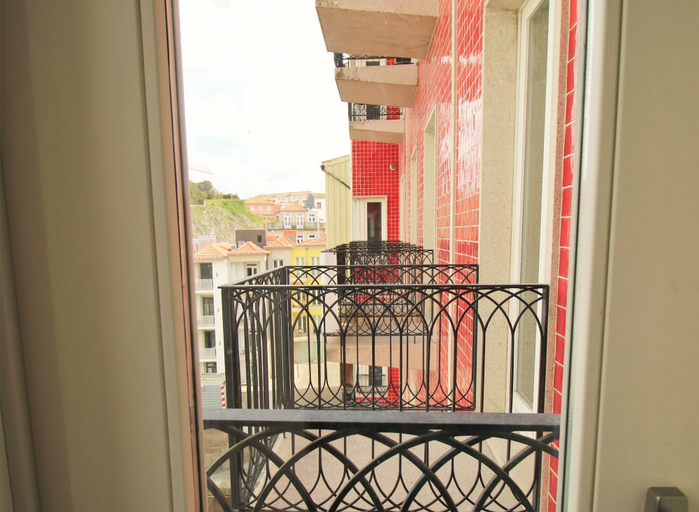 Others 5, ALIADOS by YoursPorto, Porto