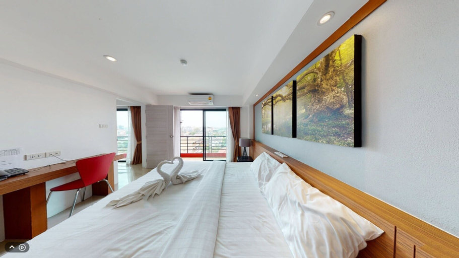 Bedroom 17