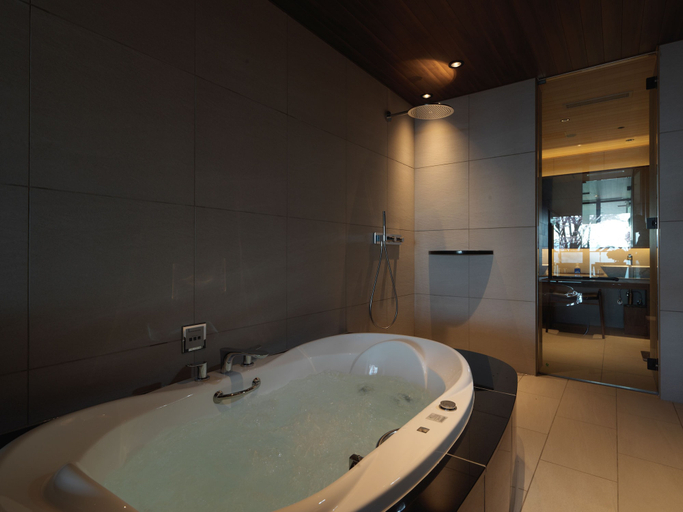 Bathroom 5, Lake Shikotsu Tsuruga Besso Ao no Za, Chitose